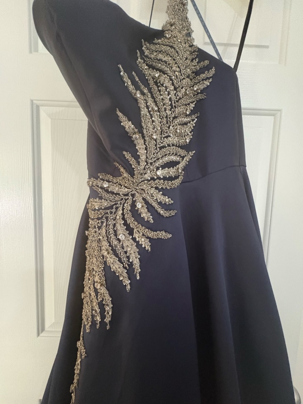 Terani Formal Wedding Dress - Picture 2 of 4